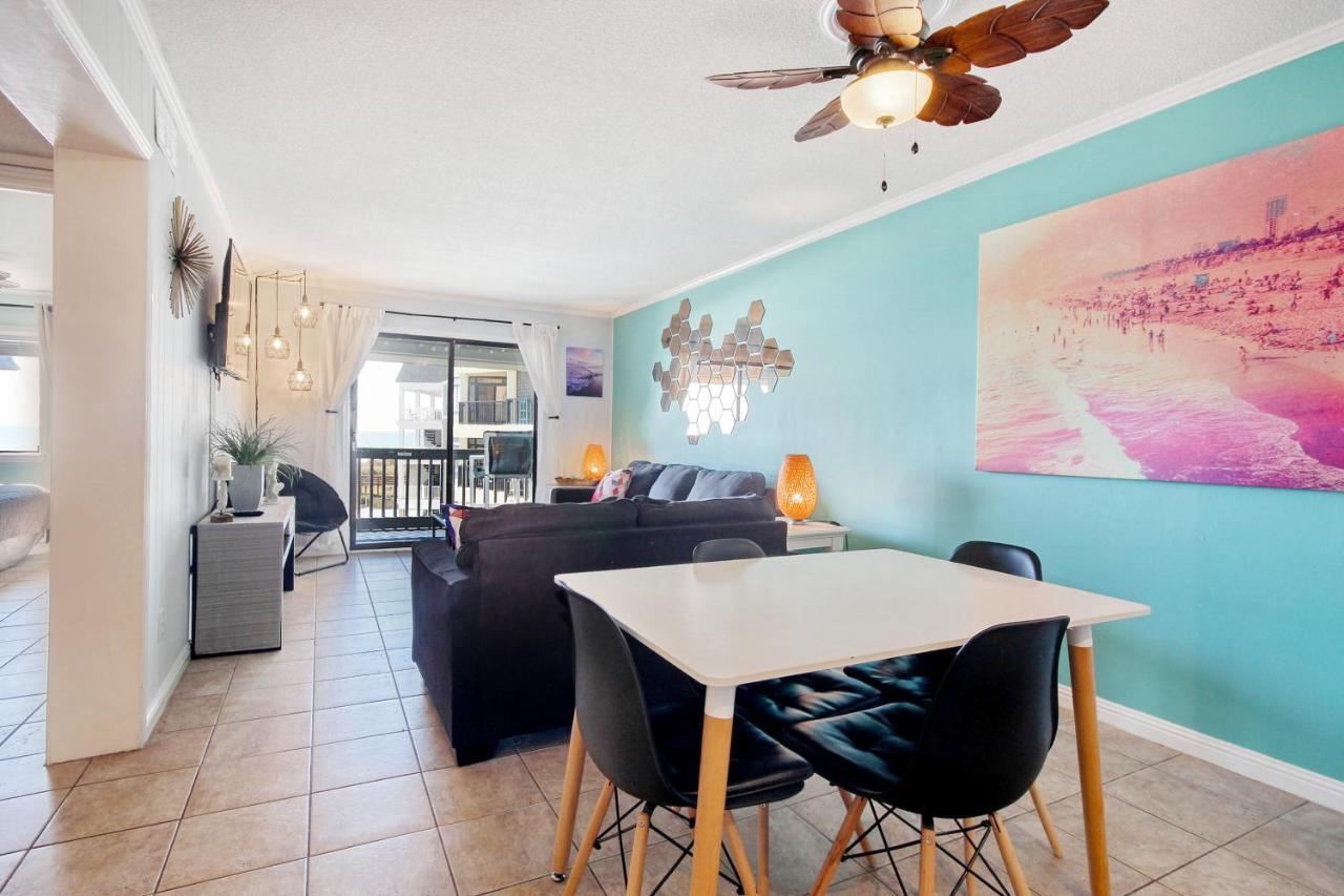 Cherry Grove Retreat & Sea Cabin Myrtle Beach Bagian luar foto