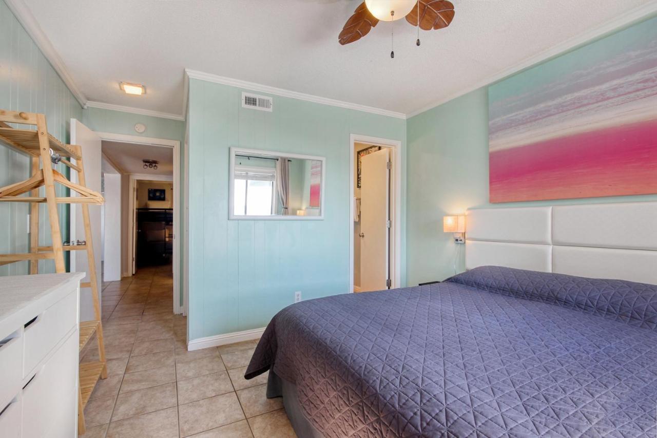 Cherry Grove Retreat & Sea Cabin Myrtle Beach Bagian luar foto